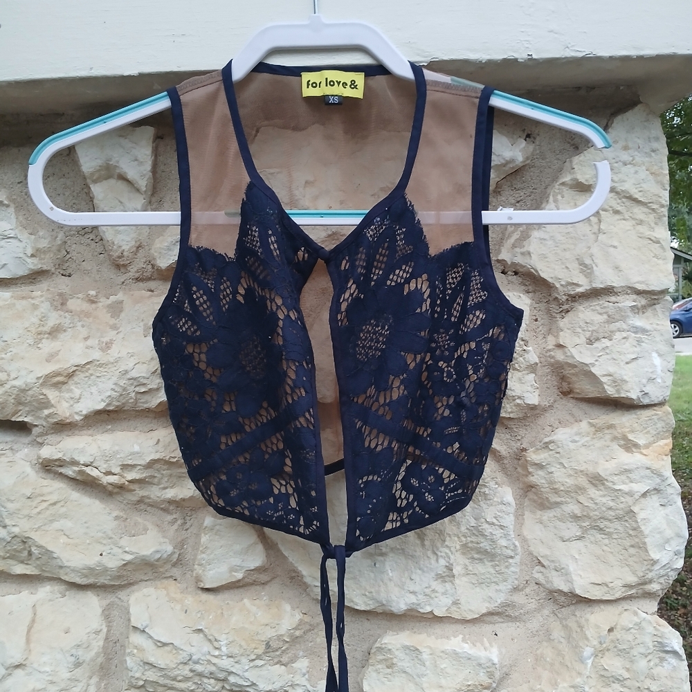 Lace & mesh crop top